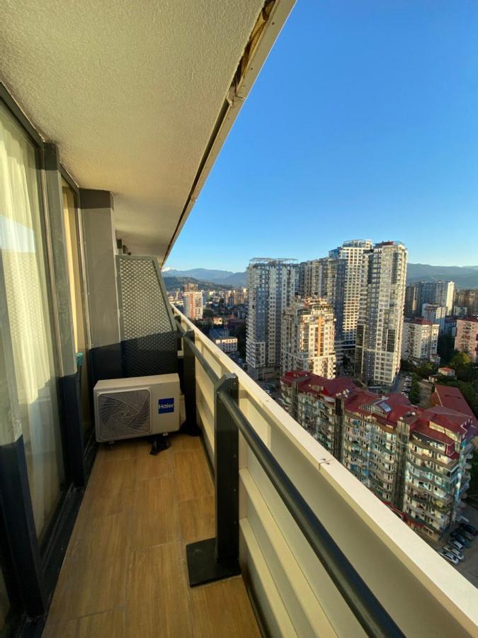 Apartments Batumi Studio V المظهر الخارجي الصورة
